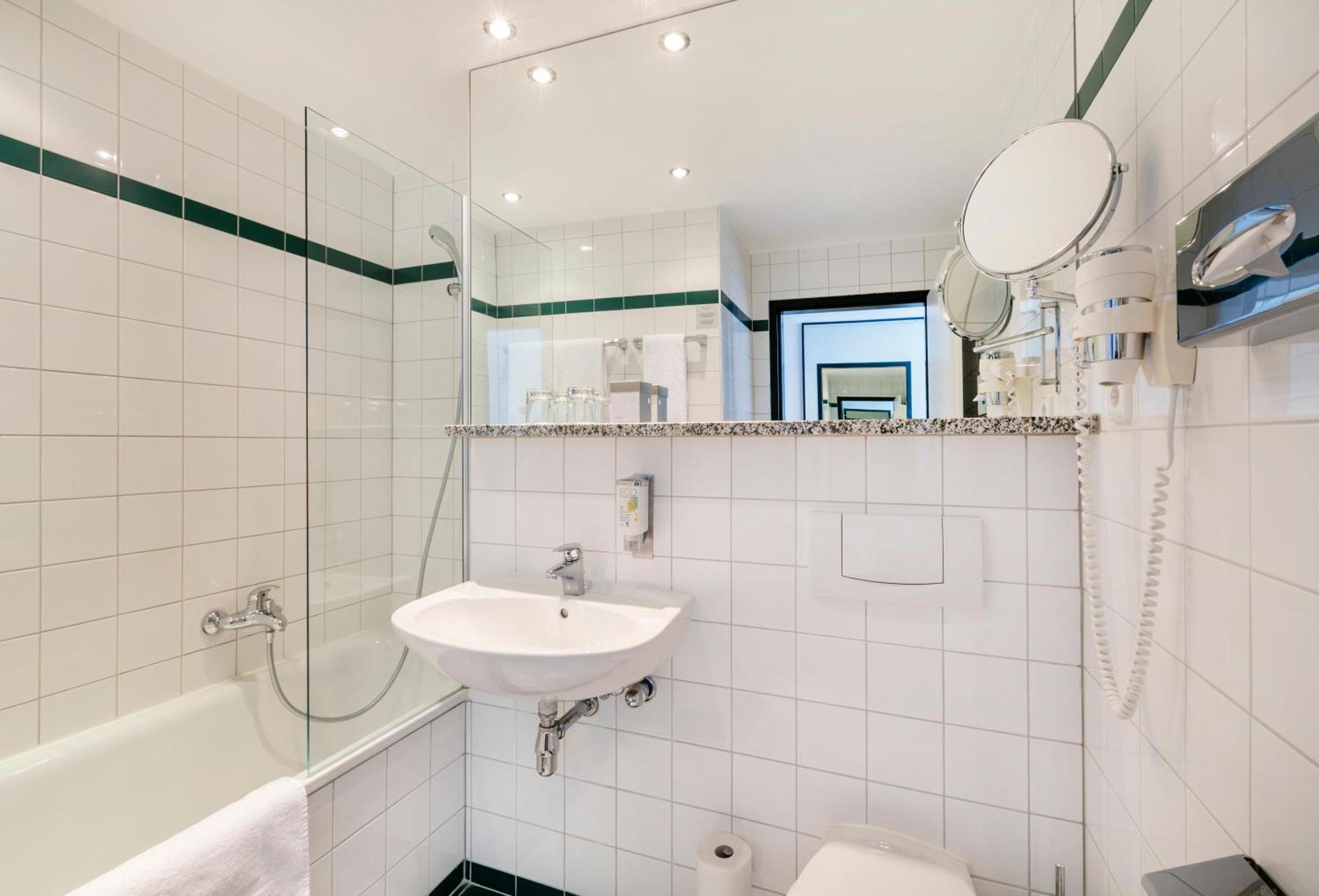 Comfort Double or Twin Room